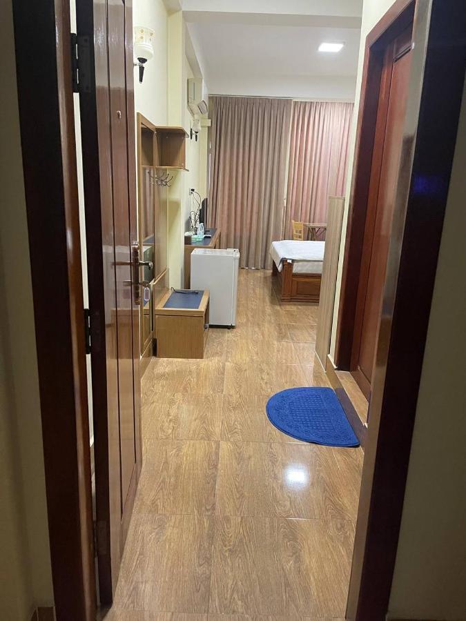 Blue Sky Guest House بنوم بنه المظهر الخارجي الصورة